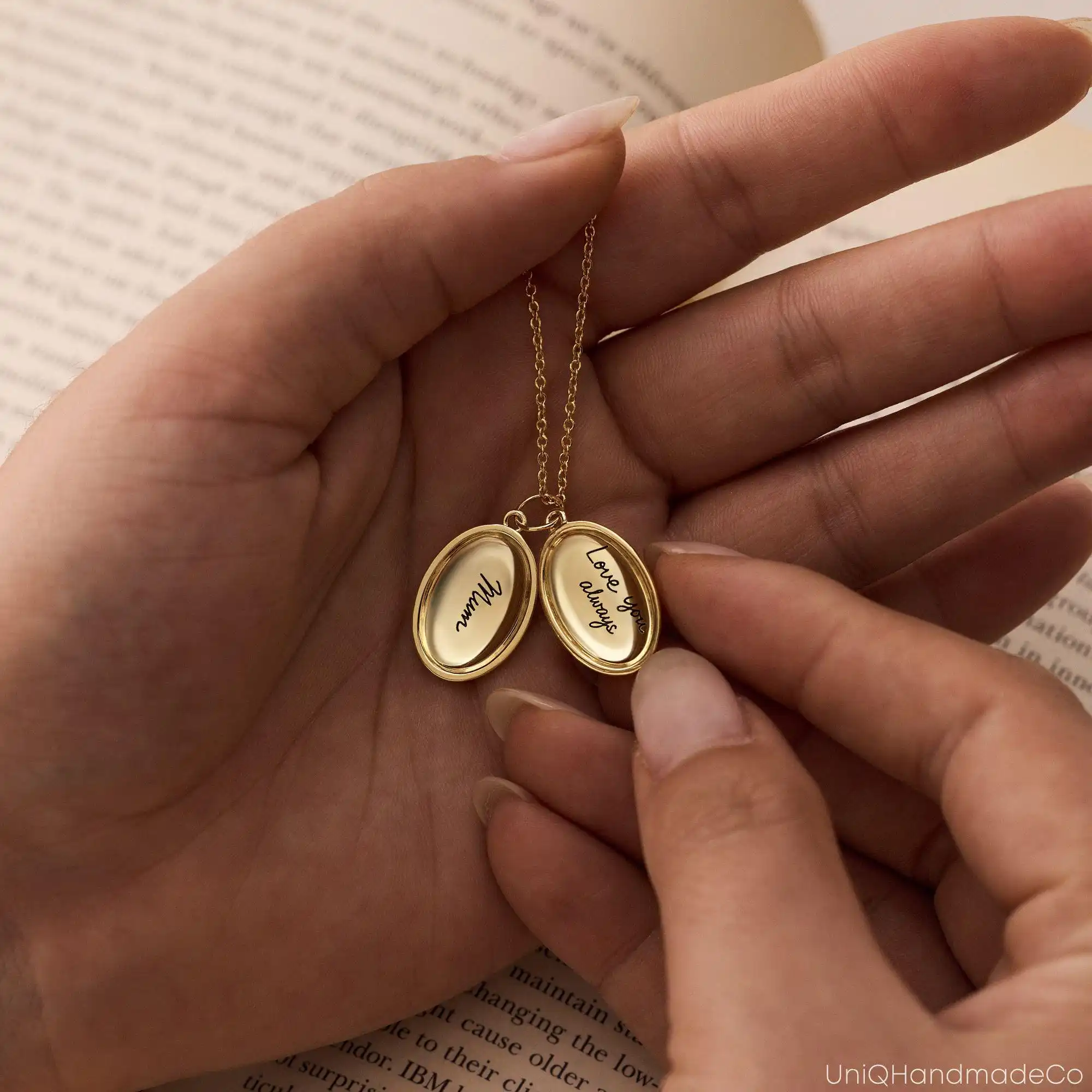 

Персонализированное настоящее ожерелье с рукописным вводом с цветком рождения, ожерелье с гравировкой на заказ, ожерелье на память, фирменное ожерелье