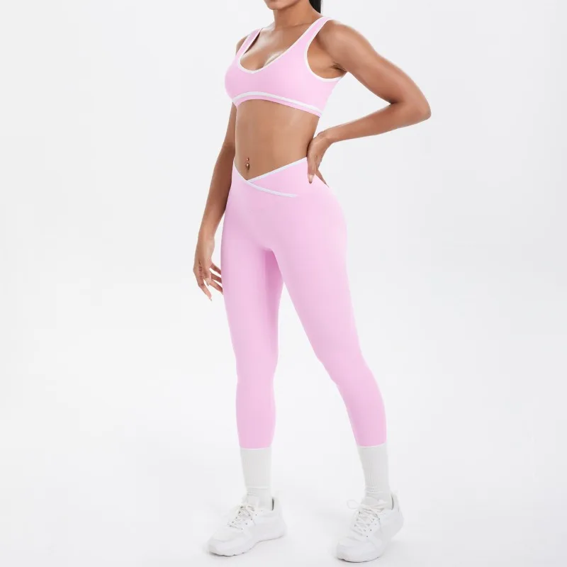 

Женская контрастная одежда для йоги. Облегающая, впитывающая пот одежда для йоги с вырезами на спине подходит для йоги, бега, фитнеса.