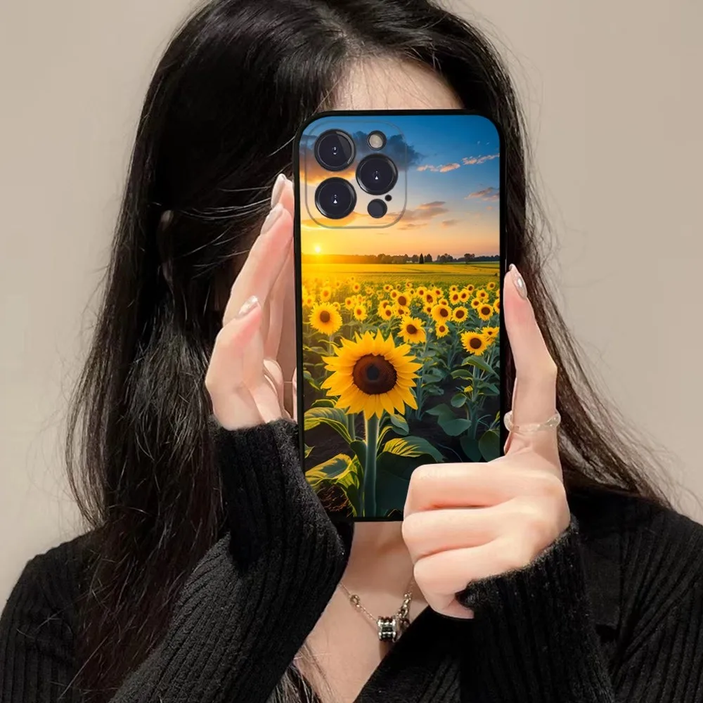 Cute Summer Daisy Sunflower Phone Case For IPhone 15 14 11 12 13 Mini Pro XS Max Cover 6 7 8 Plus X XR SE 2020 Funda Shell