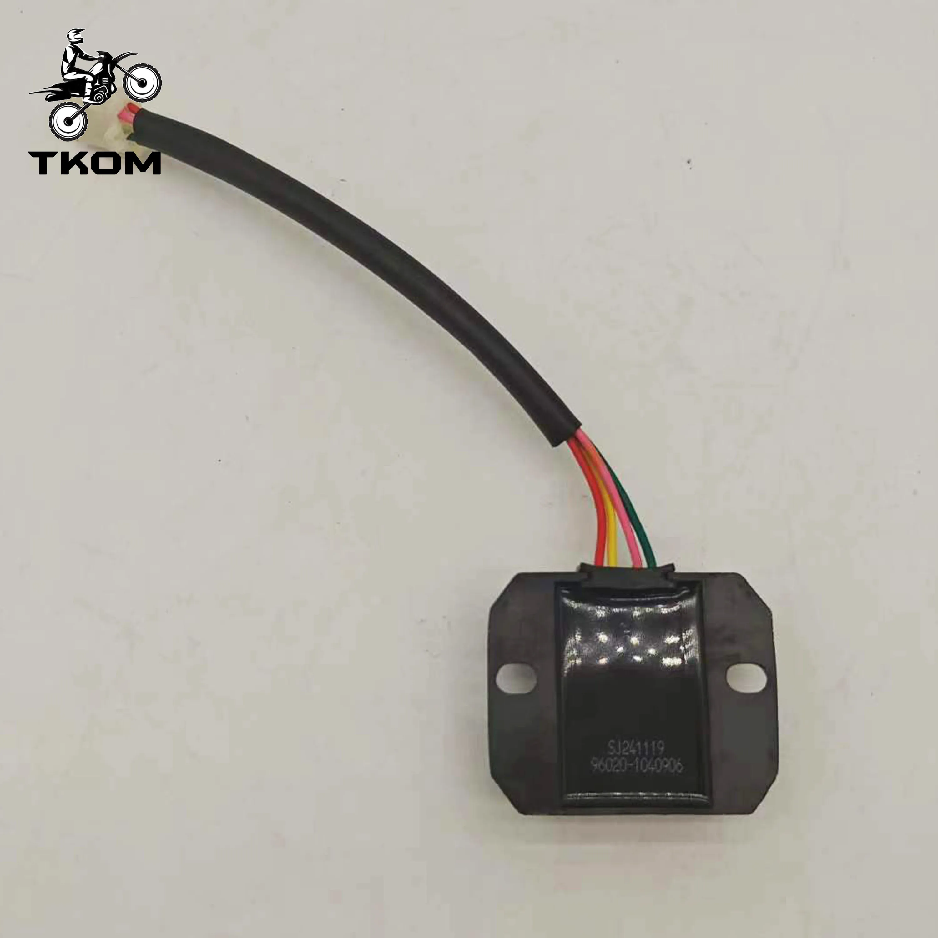 DAX منظم المعدل دراجة نارية الجهد التتابع 4 أسلاك 4 دبابيس لهوندا DAX CT70 نظام الإشعال