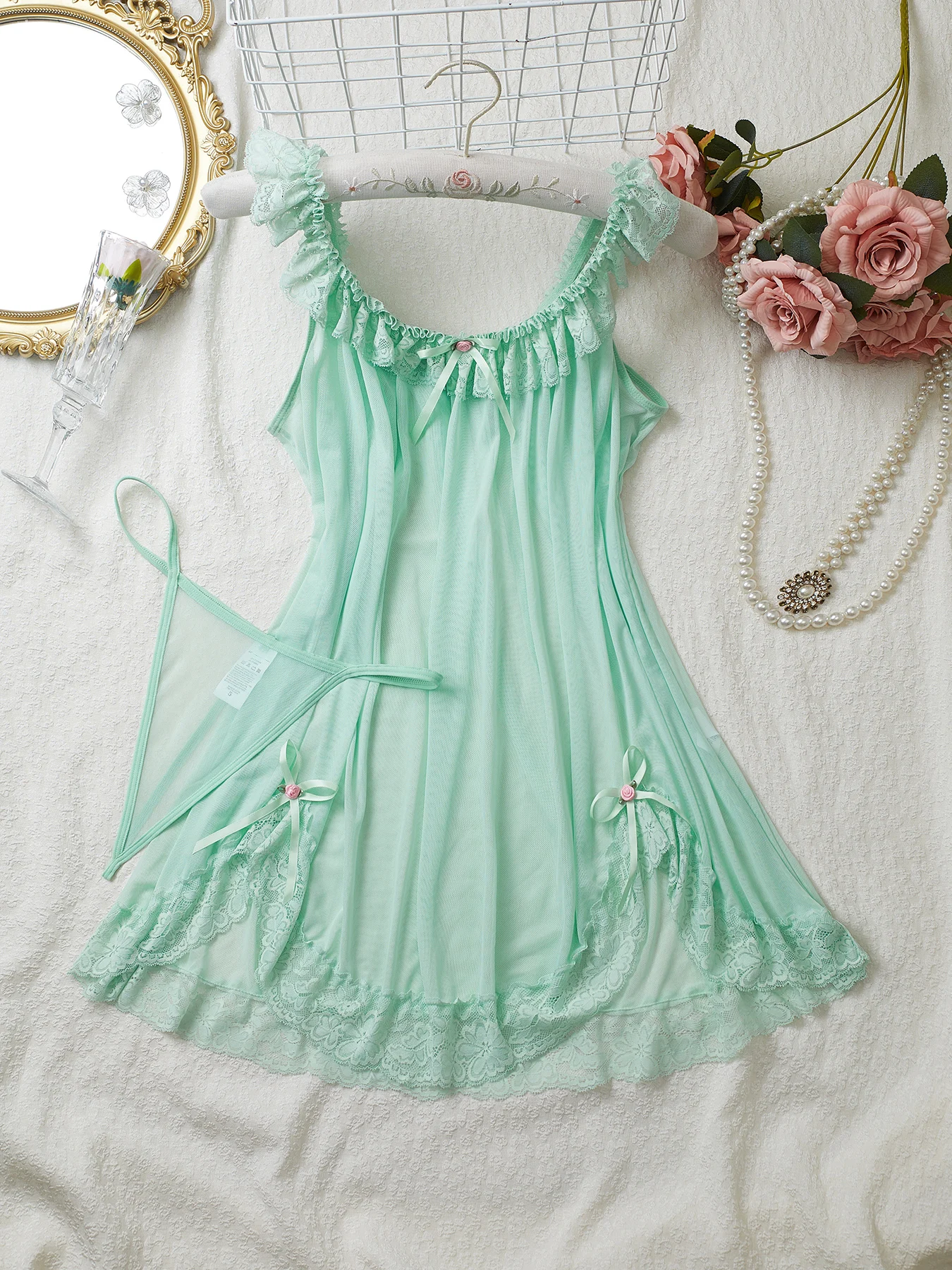 

Женское нижнее белье из тюля с изысканным бантом, кружевное нижнее белье с круглым вырезом, полупрозрачные стринги, комплект женского нижнего белья, ночная рубашка