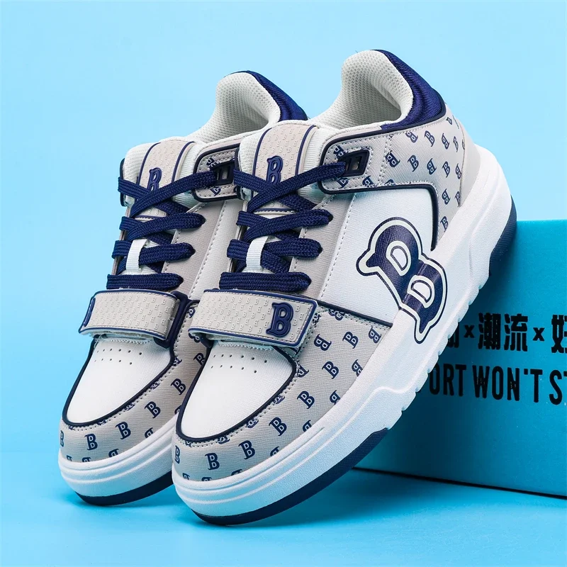 

2025 Summer Couple Low cut Breathable Casual Board Shoes Fashion Lightweight Running and Sports Shoes