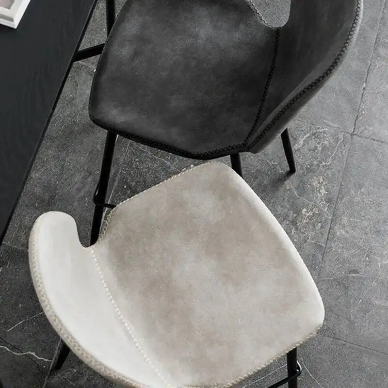 

Modern Minimalist Wrought Iron Bar Chairs for Bar Commercial Nordic Designer Leisure Creative Coffee Shop Bar Chair