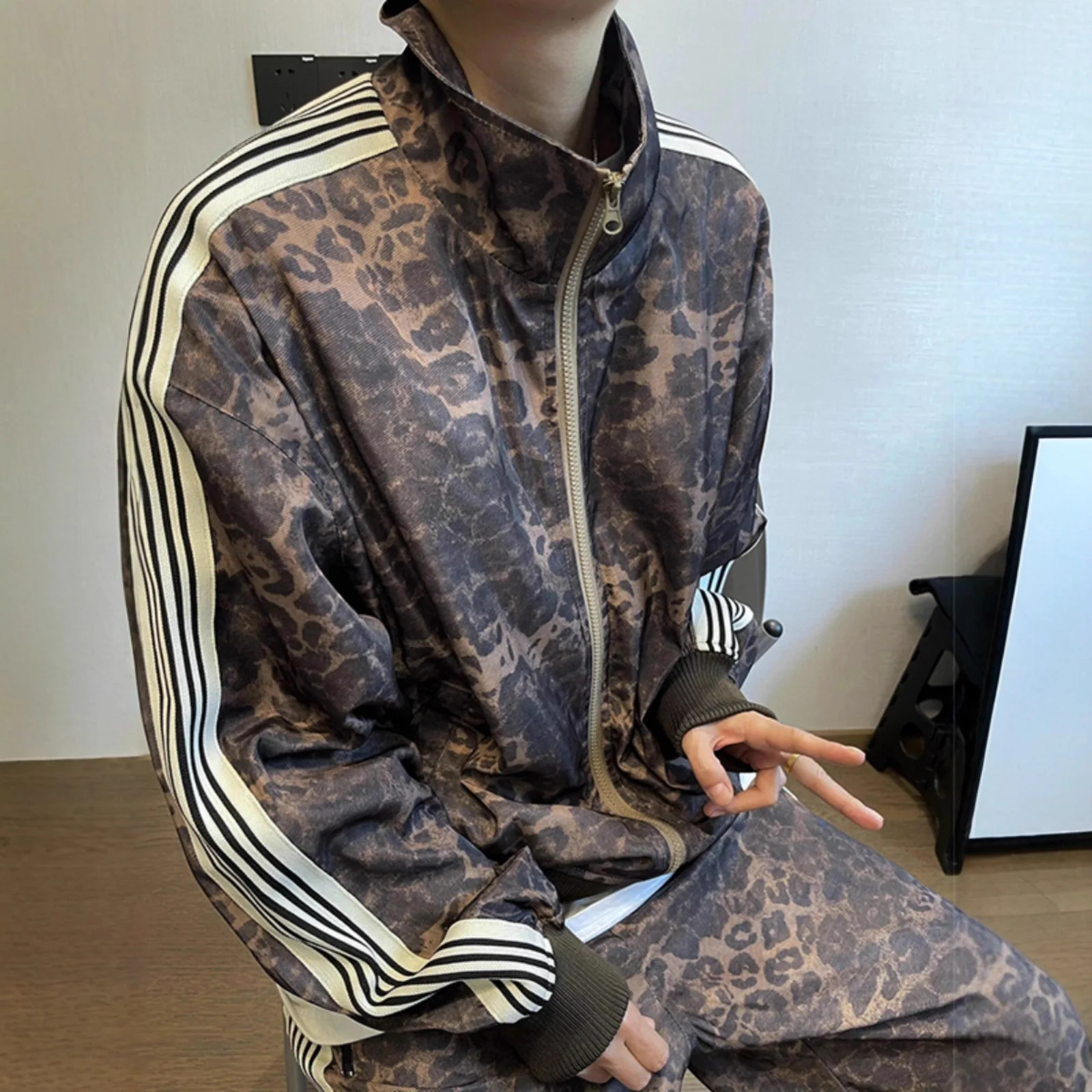 2026 New American Retro Leopard Print Sports Suit Jacket Digital Printing Striped Men's Long Sleeve Sportswear Trousers