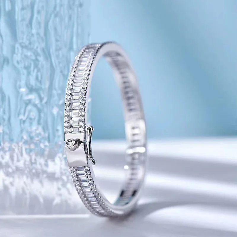 Bracciale in argento sterling s925 Bracciale con polsino in pietra piena di alta qualità Piatto in oro bianco 18 carati Coppia Amanti Regali per feste Gioielleria raffinata