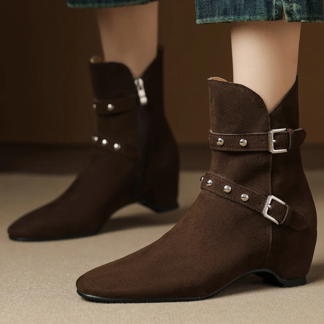 

Women's natural suede leather round toe river metal buckle side zip autumn ankle boots 5.5cm wedge med heel elegant short boots