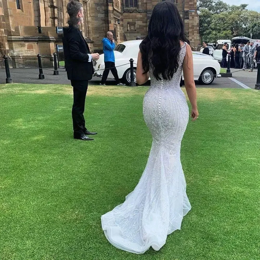 Personalizado encantador cintas de espaguete contas cheias lantejoulas sereia vestidos de casamento varredura vestidos de novia sem costas vestidos de noiva