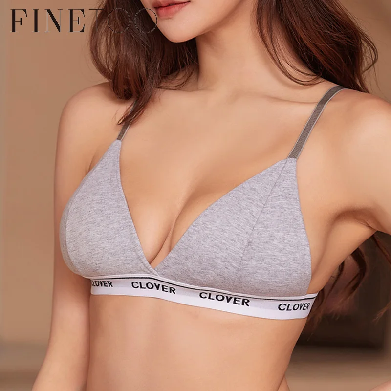 حمالة صدر نسائية من القطن ماركة FINETOO حمالة صدر مثيرة مبطنة بفتحة رقبة على شكل مثلث وصدرية بلون سادة ملابس داخلية مثيرة وبدون خياطة