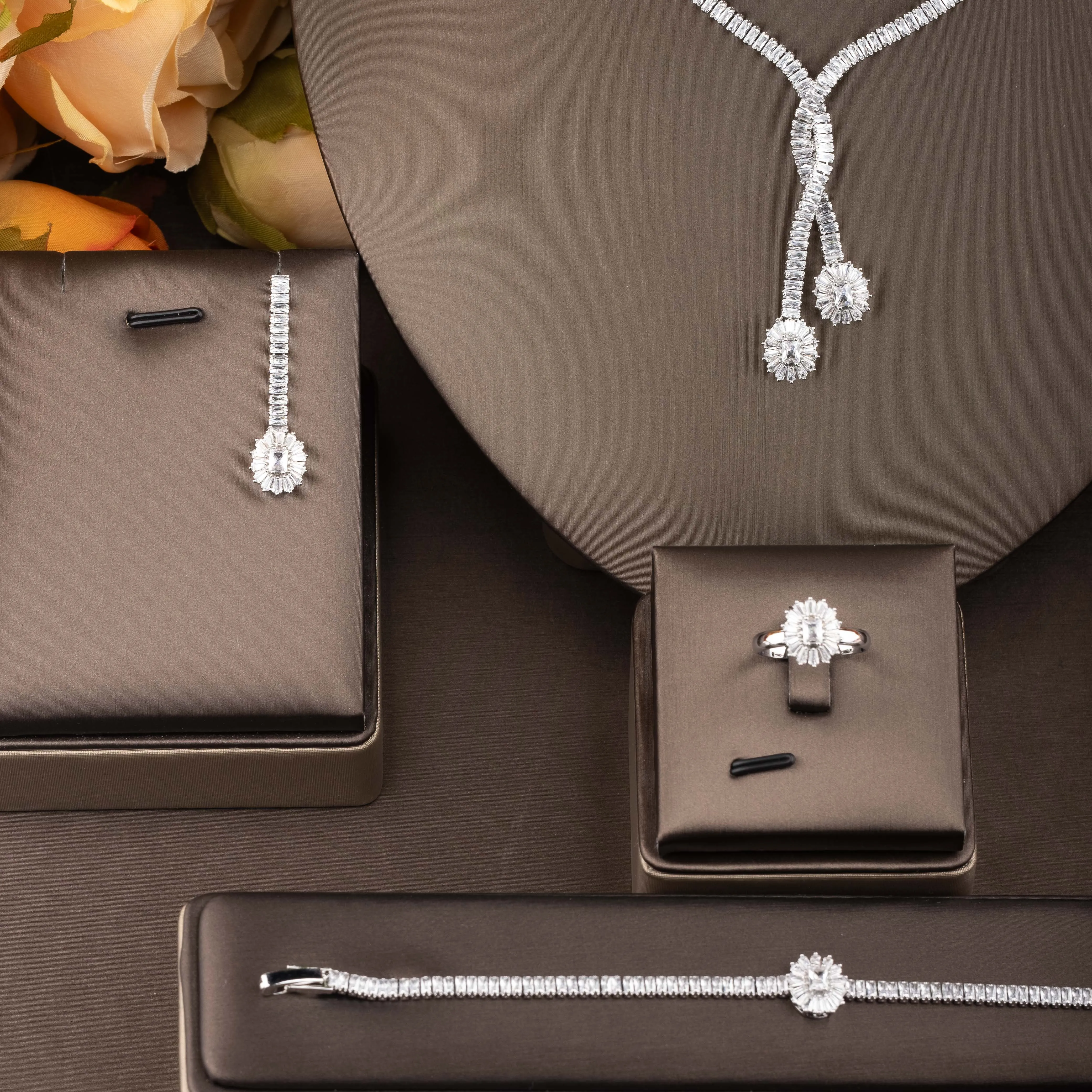 1 set of minimalist style jewelry set with sparkling cubic zirconia encircling a floral cluster design, suitable for women to wear at weddings and banquets. Gift box not included