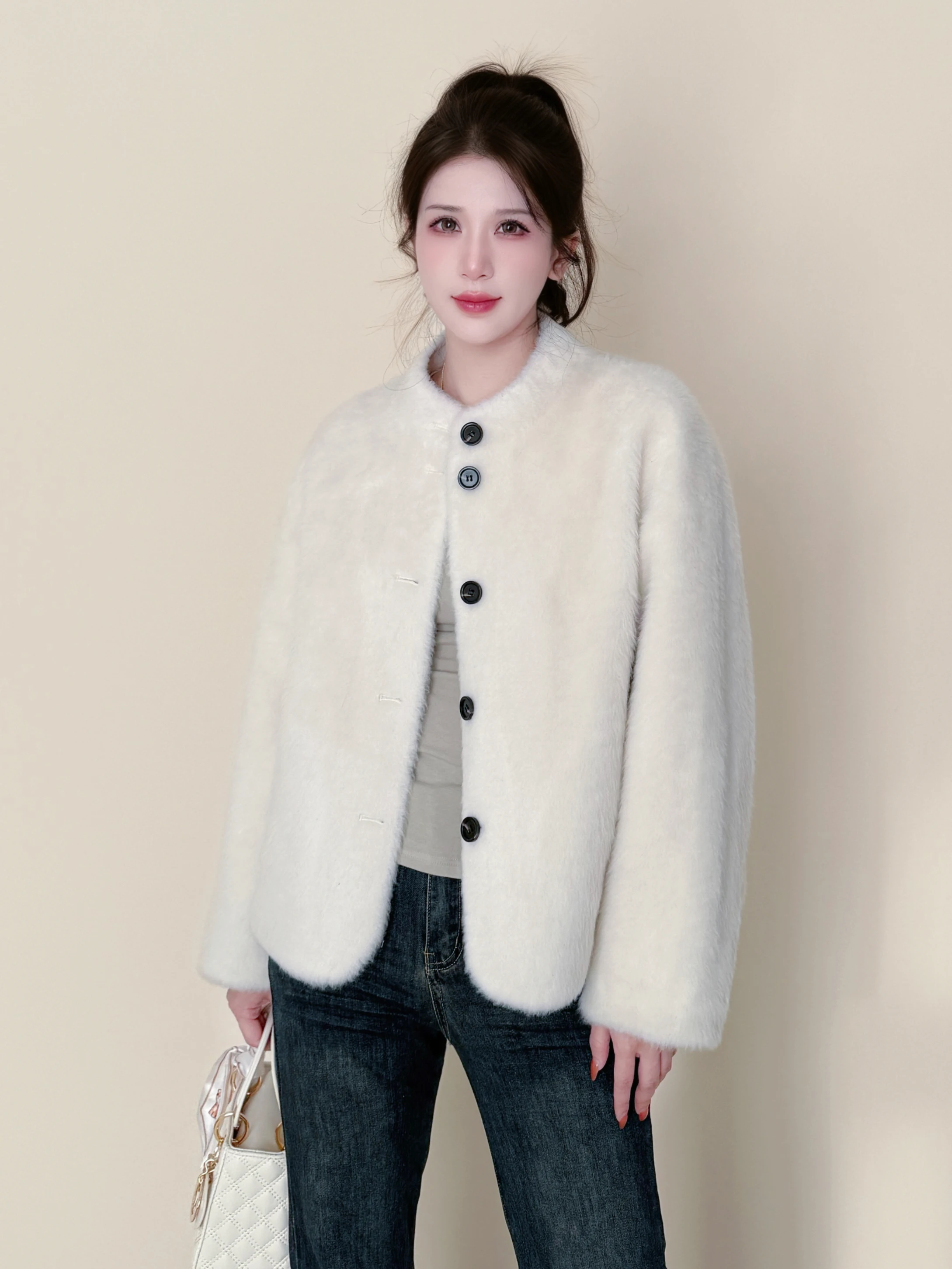 

VANGIIR Korean Sle Single Button Lamb Fur Coat New 2025 Winter Leather And Fur Inteated earling Jaet Women
