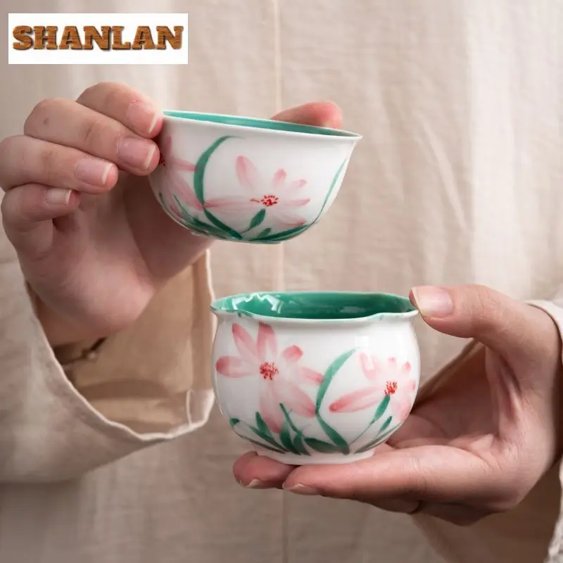 Hand-painted Magnolia Tea Cup Creative Underglaze Color White Porcelain Tea Bowl Flower Bud Master Cup Female Chazhan Drinkware