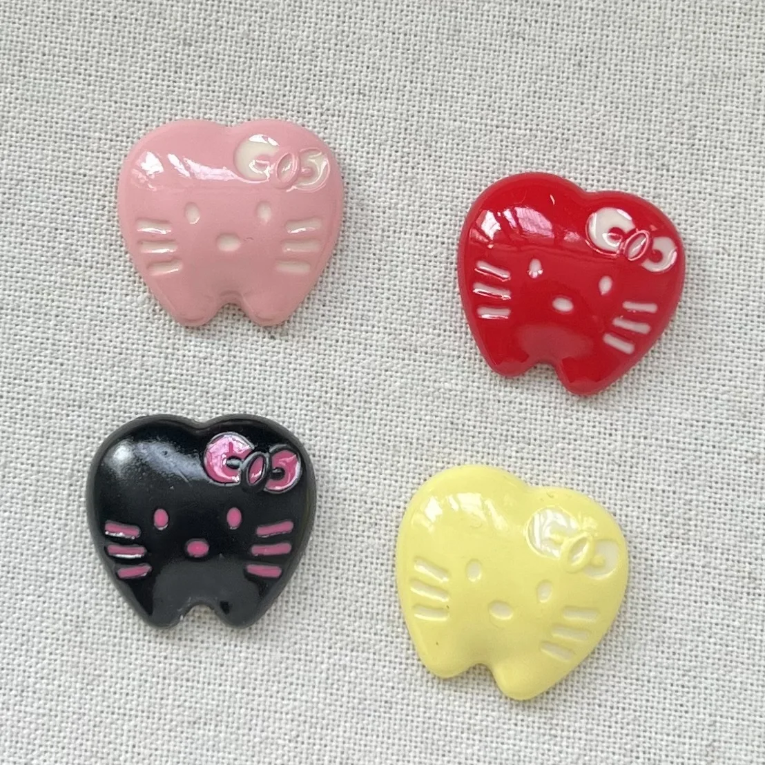 

5pcs miniso series kitty cartoon резиновые кабошоны из смолы материалы для поделок diy