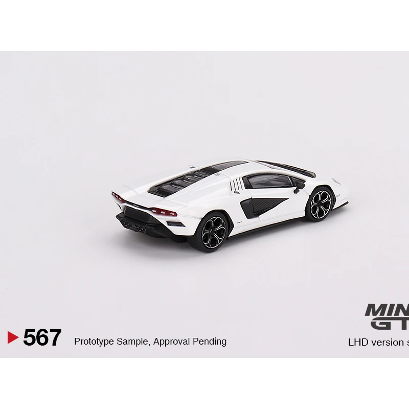 1:64 MINIGT Countach LPI 800-4 Bianco Siderale white alloy car model 567