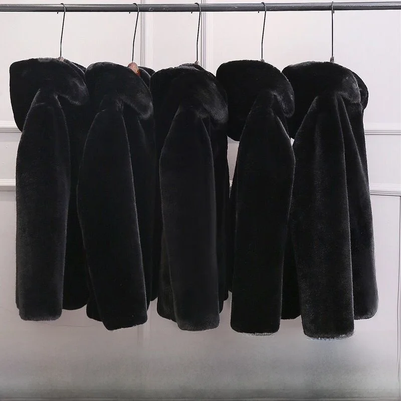 

Men's ort Thiened ort Coat Fur Jaet with Hood Tannery Leather Warm Winter Outerwear Five Sve Zipper Closure