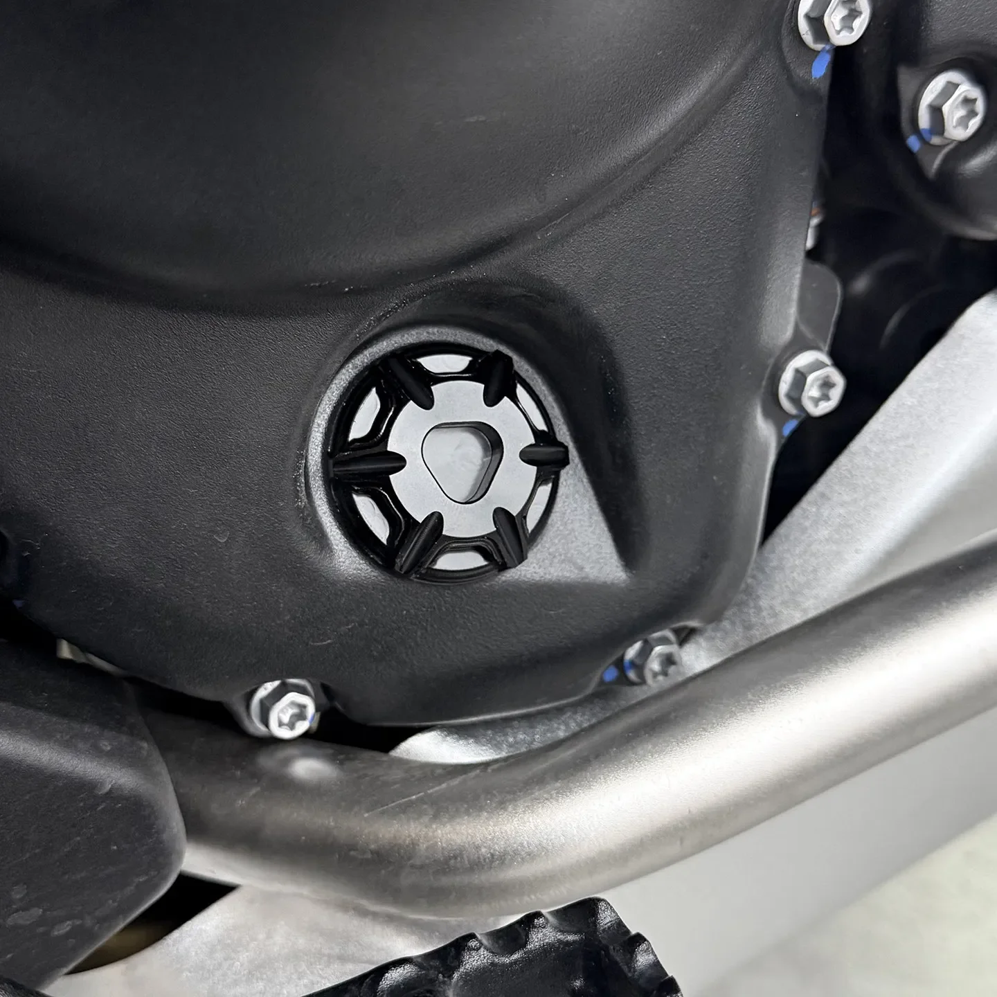 【Factory Direct】For ZONTES 703F 703T 703RR 703 T F RR Motorcycle Modified Anti-theft Oil Screw Anti-pry Oil Scale Accessories