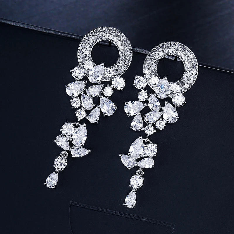 Uilz Vintage Flower Shape AAA+Cubic Zircon Luxury Micro Paved Crystal Round Wedding Dangle Earrings for Bridal Women