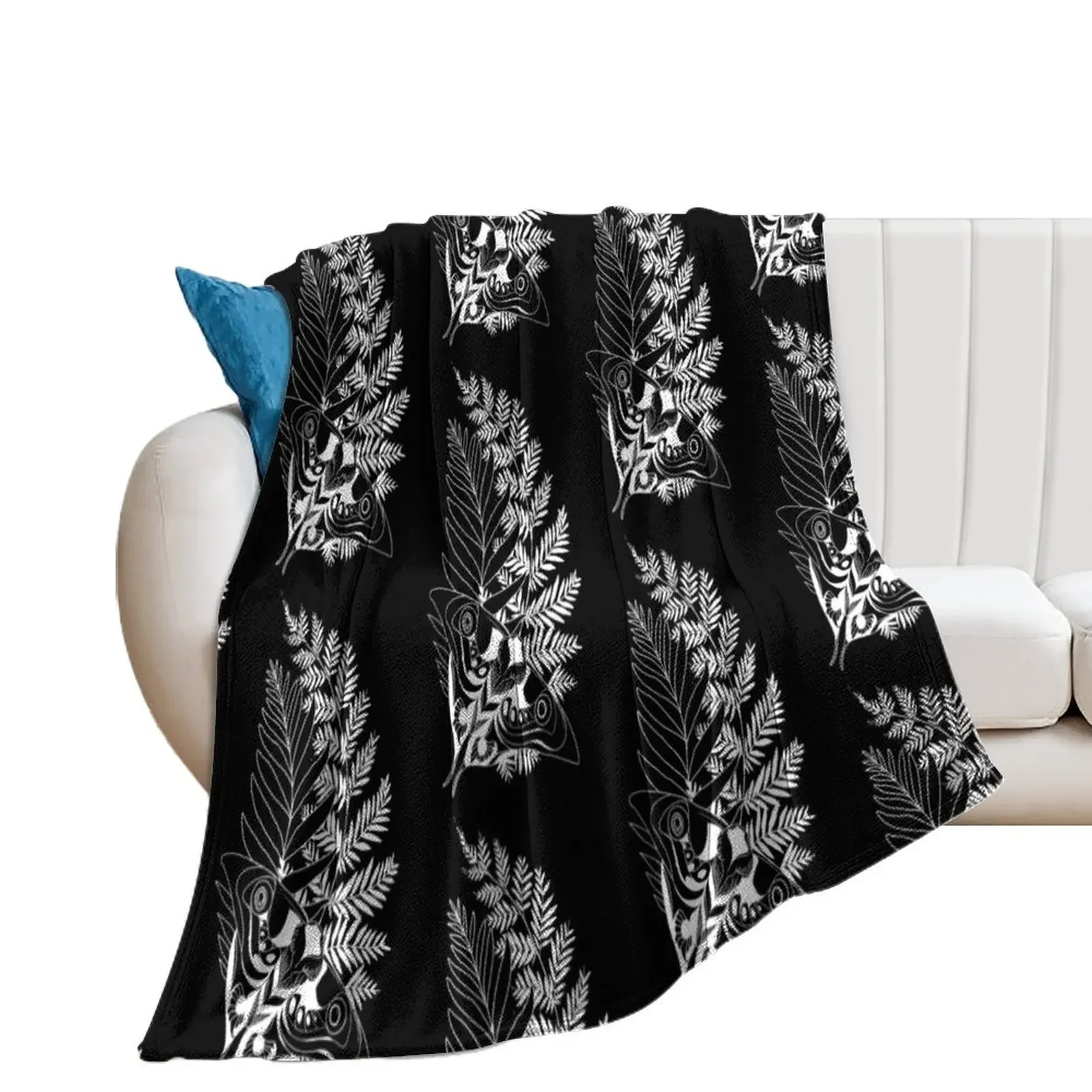 Ellie tattoo Throw Blanket Giant Sofa Tourist anime cosplay anime Blankets