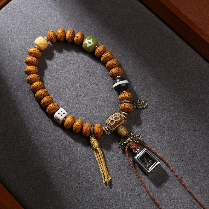 

Tibetan Zhakilamga Uyghur Box with Opening Star Moon Bodhi Handheld Tibetan Ornament Handmade Weaving