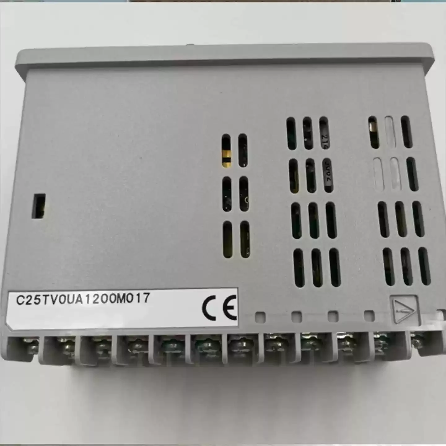 

Single Loop Process Regulator SDC25, Digital Temperature Controller C25TV0UA1200M017 for Industrial Heating