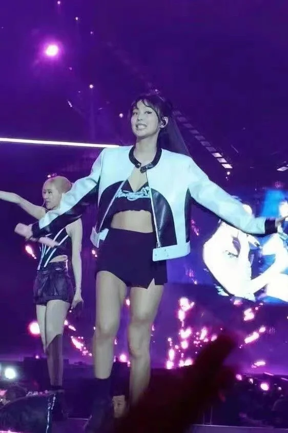 

Debby Bla White Spliced Motorcycle Leather Jaet Women's Coat round Ne Long Sve PU Leather Commute Sle Regular Fit