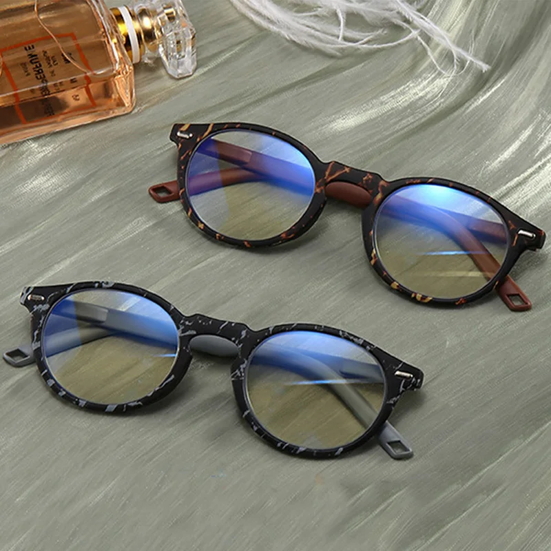 Noble TR Anti-Blue Light Reading Glasses Women 1.0 1.5 Computer Eyewear Portable Presbyopic Glasses Men +150 +200