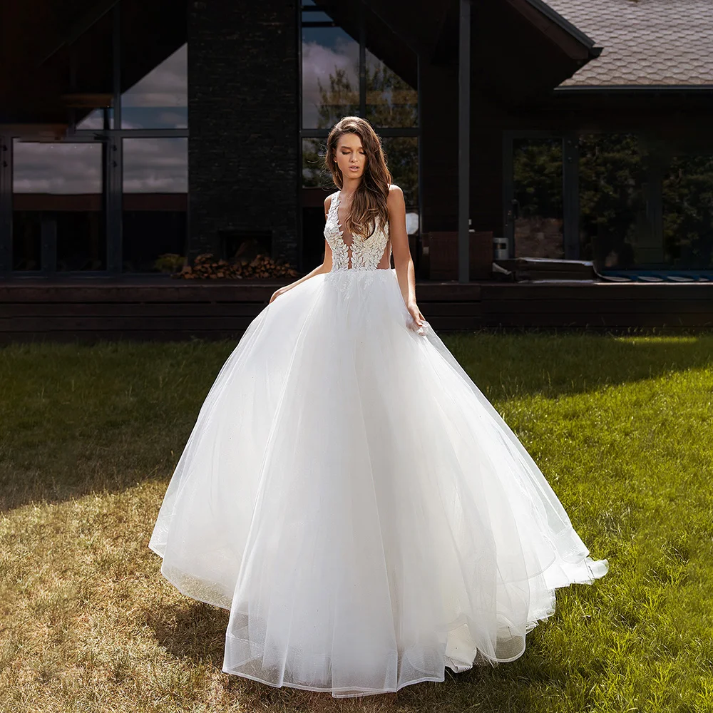 

Elegant Deep V-neck Appliques Lace Tulle Wedding Dress for Women A-line Court Backless Boho Wedding Gown vestidos de novia