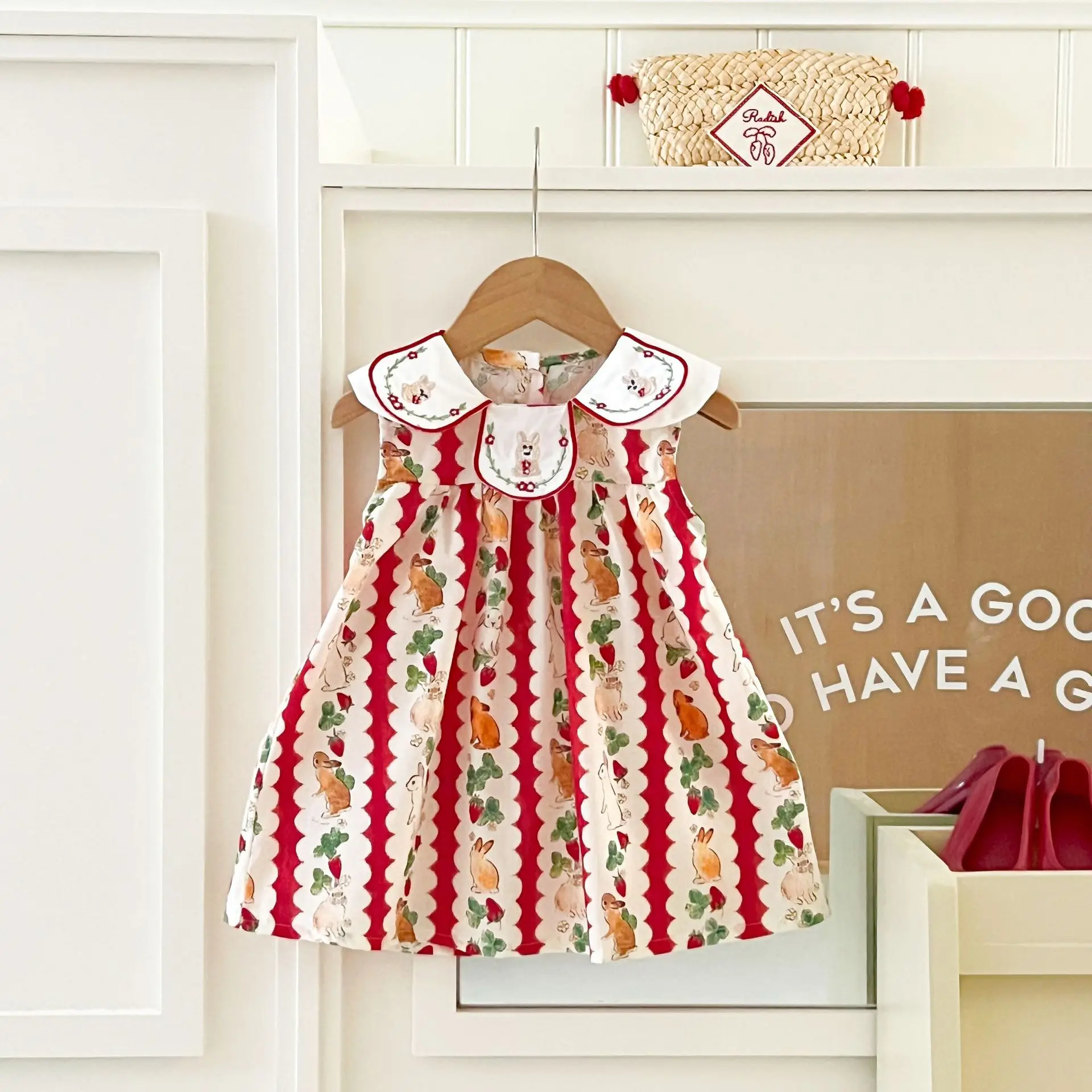 Ins Flower Collar Rabbit Embroidery Girls' Dress, Versatile for Children, Cartoon Print, Sweet and Cute Dress