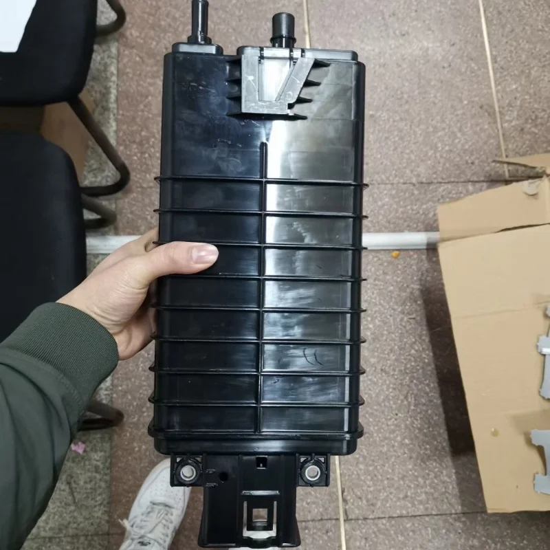 OEM 77740-06240/77740-0E140/77740-33240 del conjunto del recipiente de carbón de Toyota Lexus |   Compatible con modelos seleccionados