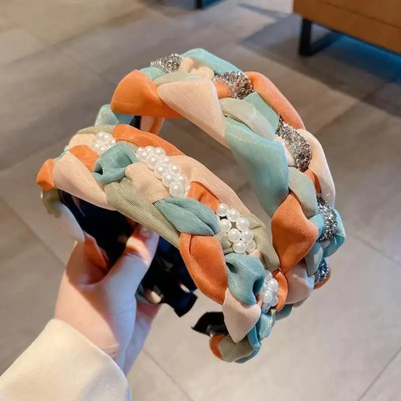 أغطية رأس غير مزخرفة للنساء المريح عالي أعلى دعم الشعر العصري ملحقات مختلطة