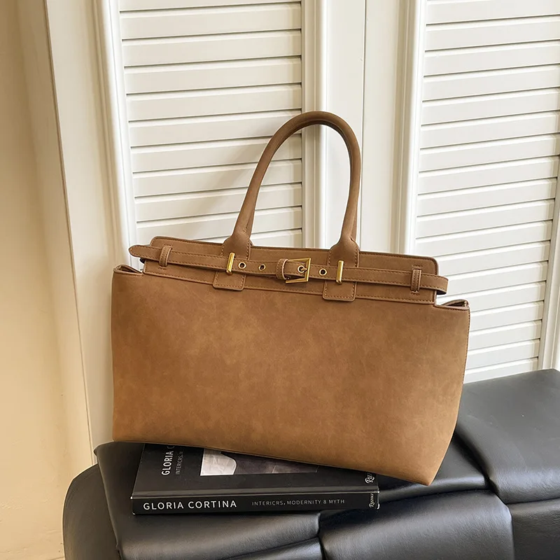 2025 Bolso de mano con textura vintage Bolso de hombro estructurado premium para mujer Oficina de cuero reciclado para viajeros de transición de fin de semana