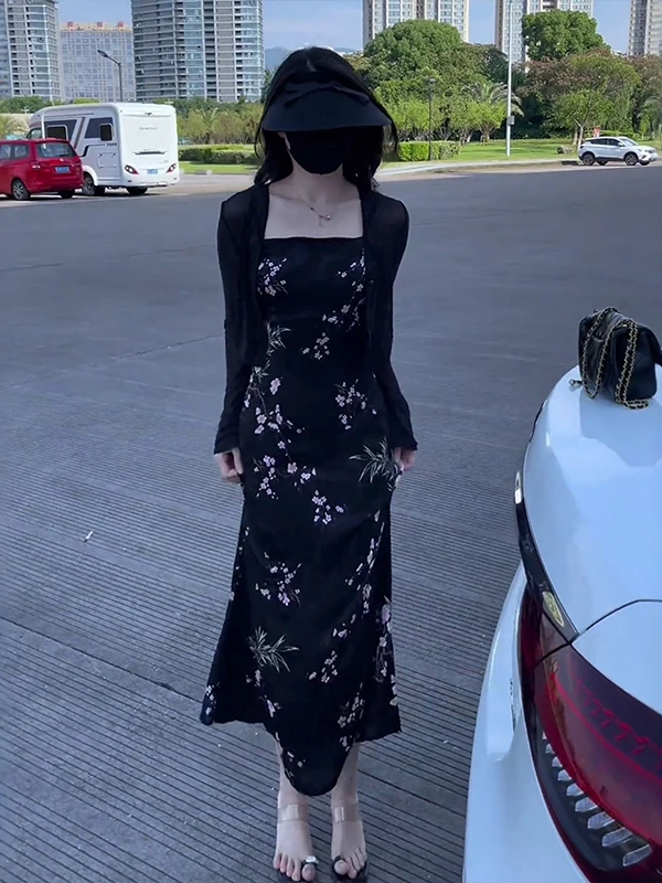 

Летний комплект 2026: Женский приталенный кардиган с цветочным принтом и защитой от солнца, модный повседневный наряд из двух предметов