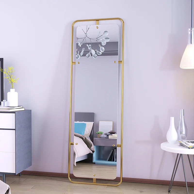 Nordyckie lustra podłogowe na całą sylwetkę do domu, do sypialni dziewczyn, do przymierzalni, dla influencerek.