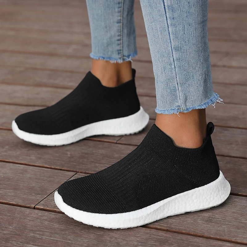 White Knitted Vulcanized Shoes for Women Sneakers Spring Breathable Big Size 41 Women Jogging Shoes Platform Slip-on Women Shoes