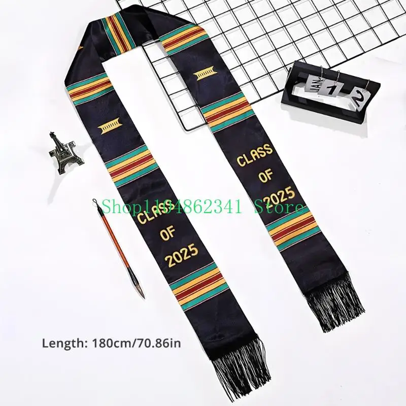 سرق 5ASD التخرج من فئة SASH لعام 2025 تخرج من تخرج الحفل الدراسات العليا