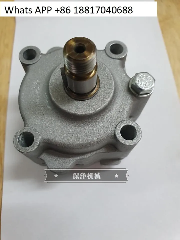 

V2403 V2203 engine oil pump, excavator KX175 KX163 KX155 KX161