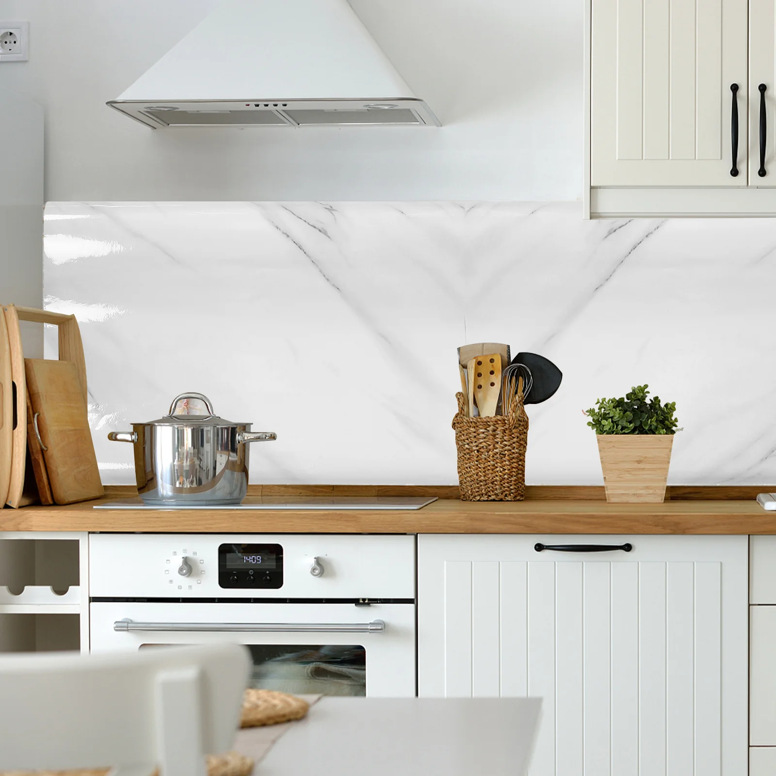 

Thickened Kitchen Wall Stickers Waterproof Self-Adhesive Oil-Proof Foil Marble Pattern Wallpaper for Cabinets Countertops