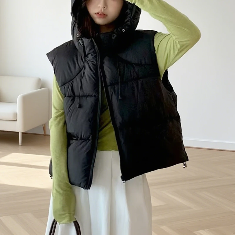 

Fall Womens Casual Cotton Vest Hooded Sleeveless Quilted Design 2025 New Womens Cold Weather Layering Vest Jacket Trafizaran