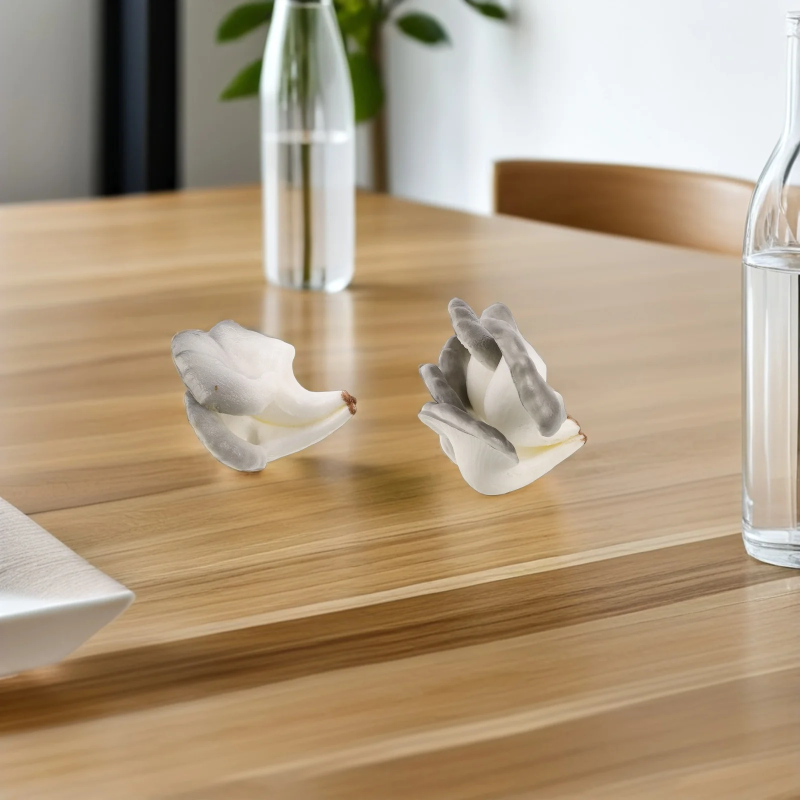 

2pcs Realistic Faux Mushrooms Simulation Vegetables For Garden Decor Miniature Mushroom Set Artificial Food Display Home Office