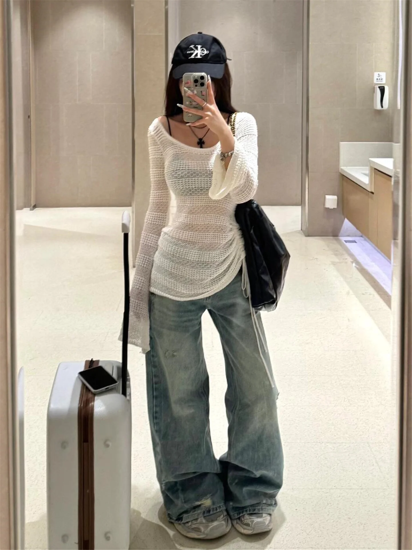 

Extended Size High Waist Vintage Blue Wide Leg Distressed Denim Jeans Women's Spring Loose Fit Casual Straight Leg Trousers