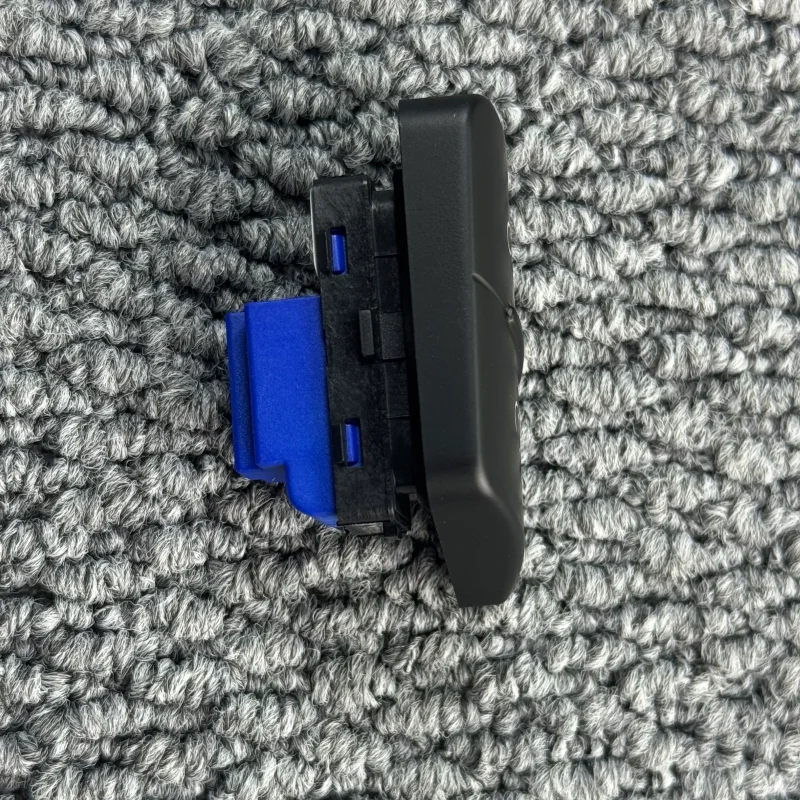 Drivers Side Central Door Lock Unlock Switch controlling Button For Volkswagen Passat B6 3C 3C0962125B / 3C0 962 125B