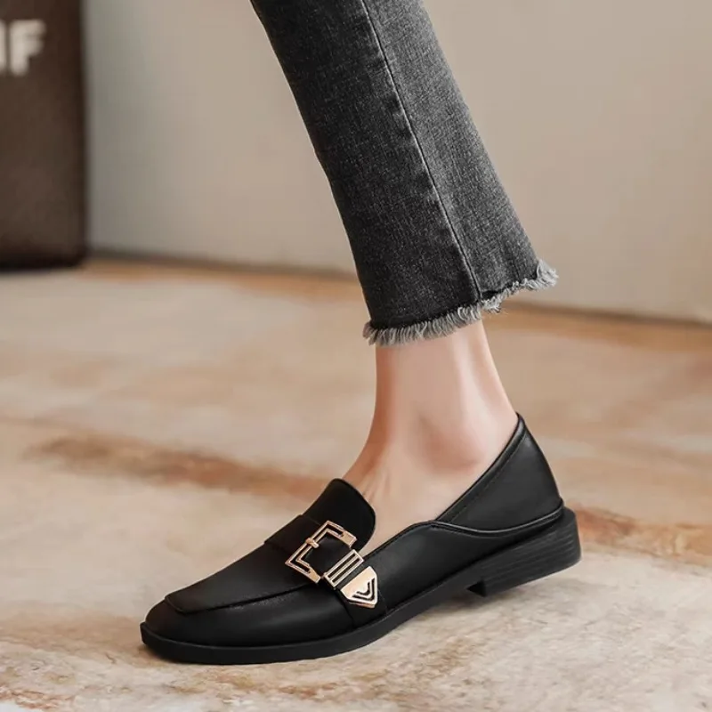 

Women's Niche Design Slip On Loafer Shoes British Style Flat Soft Sole Black Leather Spring Autumn New Outdoor Wear Fashion