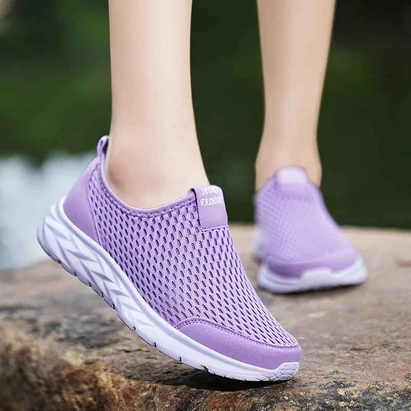 Summer Mesh Men Shoes Sneakers Breathable Flat Shoes Slip-on Sport Trainers Comfortable Lightweight Men Shoes Zapatillas Hombre