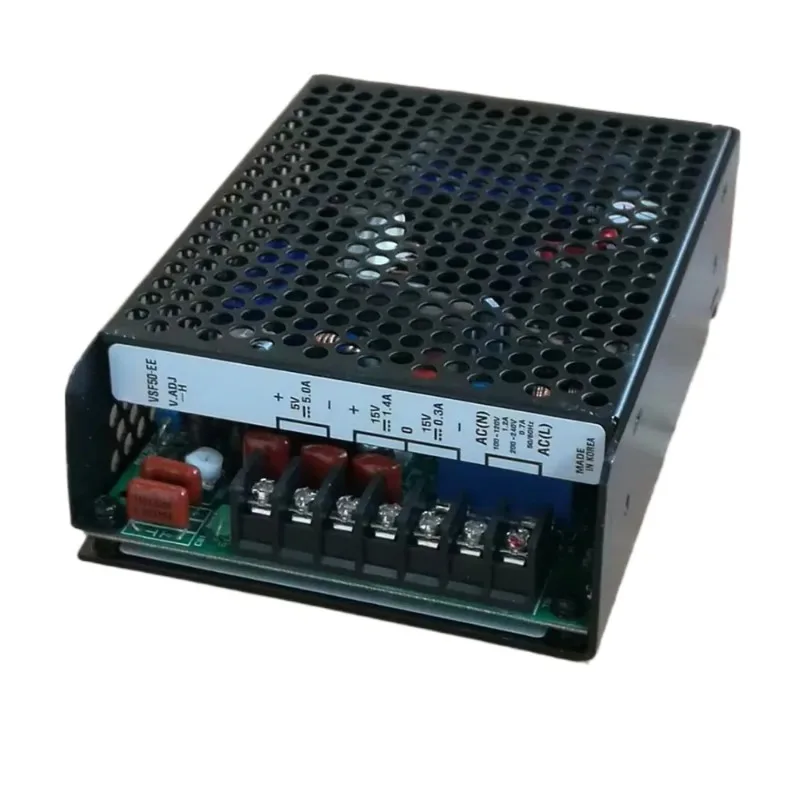 

Блок питания постоянного тока VSF50-EE с 3 выходами: 5В/0.5-5А, 15В/1.4А, 15В/0.3А