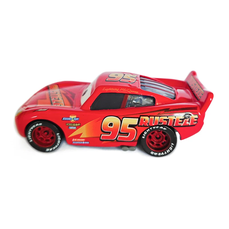 Disney Cars 3 Anime Luigi Racing Figurka akcji Zygzak McQueen Szeryf 1:55 Metalowy model odlewu Zabawka dla dzieci Sally Prezent dla dzieci