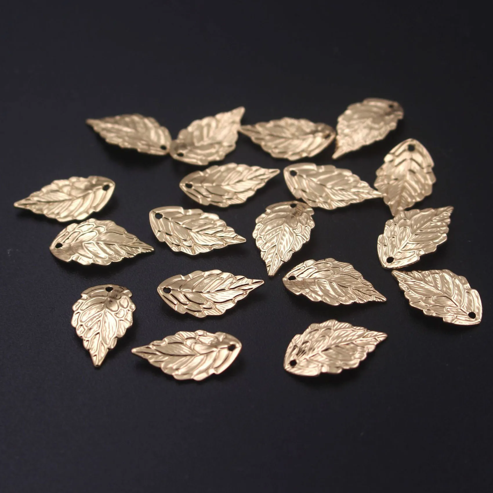 

100pcs 18x10mm Quality Brass Solid Leaves Leaf Charms Pendants Decoration DIY Jewelry Accessories for Women Bridal Earrings