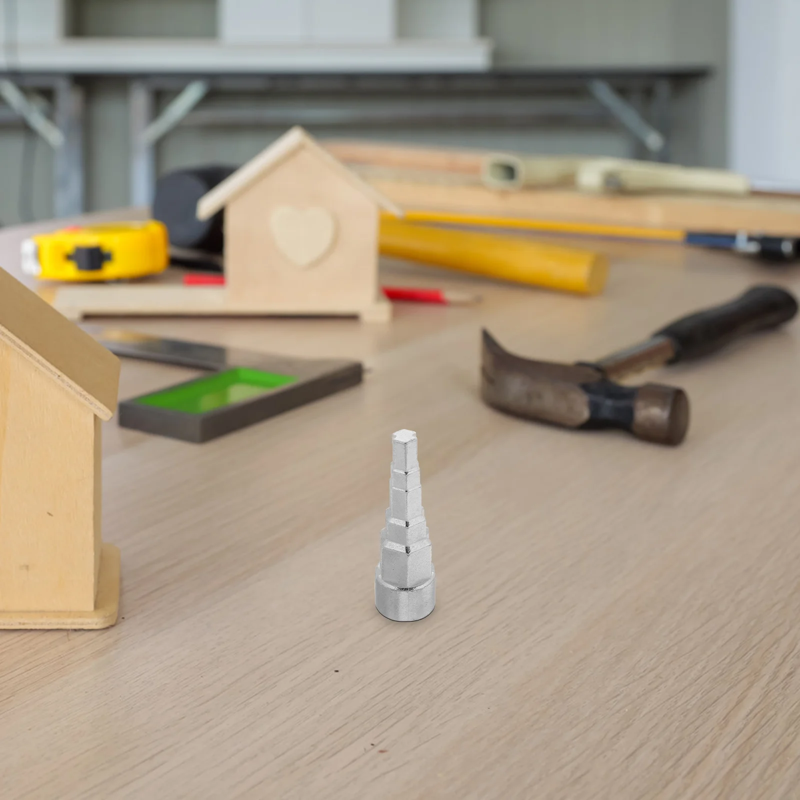 

Universal Valve Ratchet Wrench Metal Stepped Head for Radiator Bleeding and Valve Core Removal Portable Plumbing Tool for Ac