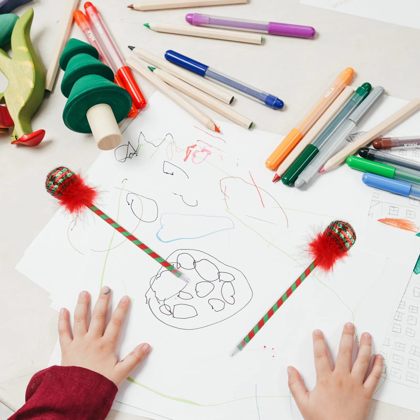 

12Pcs Christmas Ballpoint Pens Cartoon Xmas Gel Ink Pen Writing Pen Party Gift Decoration Santa Claus Theme Cartoon Ballpoint