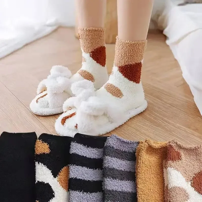 6 pairs Winter Woman socks Kawaii Cartoon Cute 3D Dog Cat Paw Pattern Female Fleece Warm Home Floor Sleeping snowfield Thick