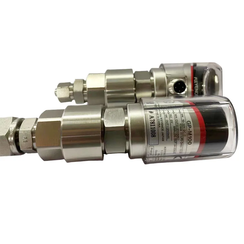 GP-M100 新しいオリジナル KEYENCE 超強力デジタル圧力センサー、大量在庫あり、ご相談歓迎です。