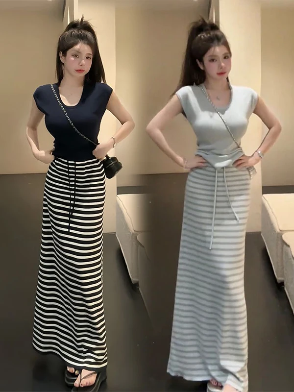 

Elegant Stripe Short Sleeve T-Shirt And High Waist Skirt Two Piece Set for Women Breathable Stretchy Summer Fashion Outfit